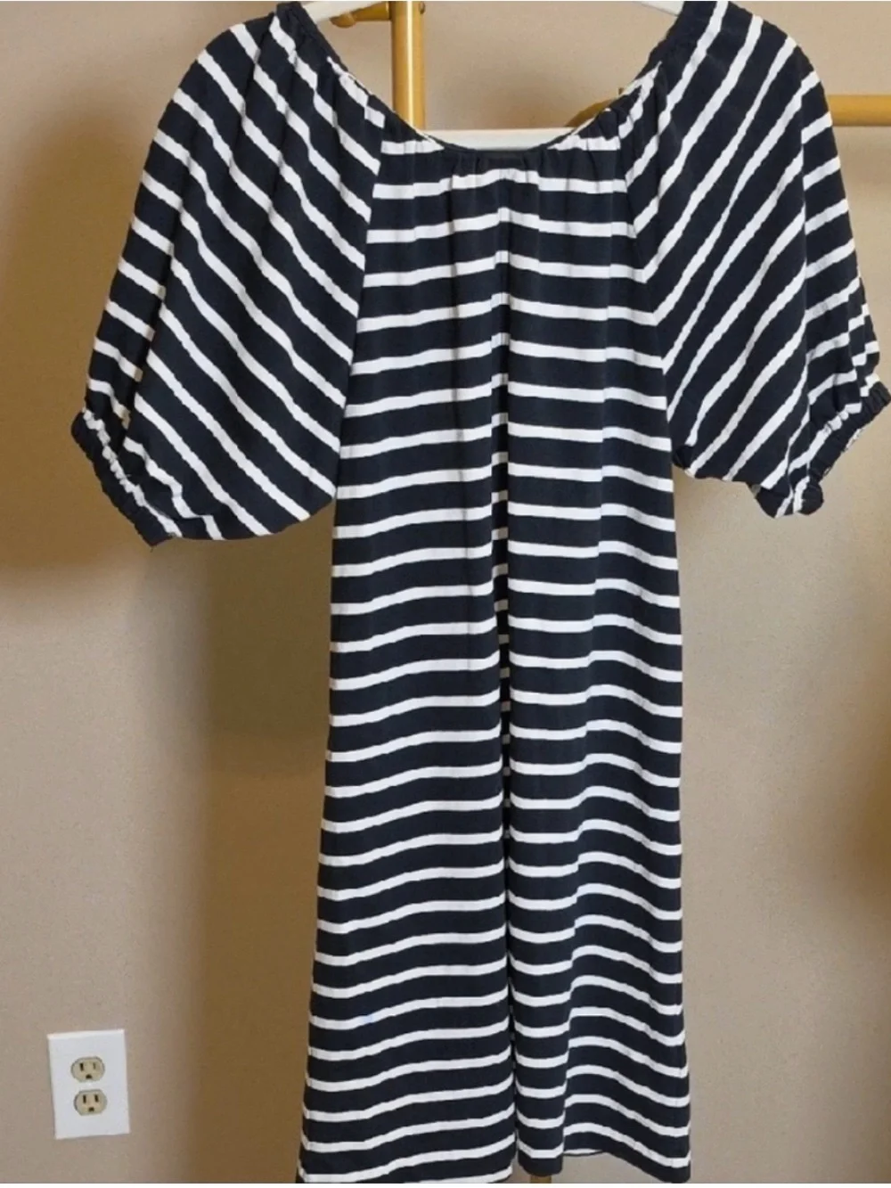 XS J. Crew Black and White Striped puff Long Sleeve midi Dress
